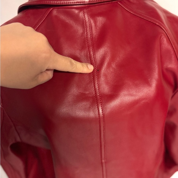 Danier Women's Red Leather Jacket size M- Stunning colour and flattering fit - Picture 7 of 7